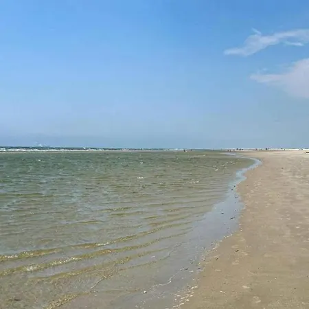 6 Person In Semesterbostad